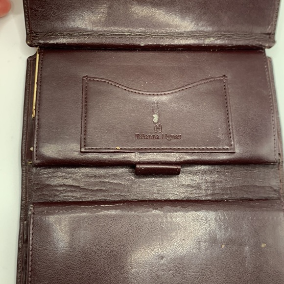 Etienne Aigner Kisslock Wallet - Picture 6 of 10